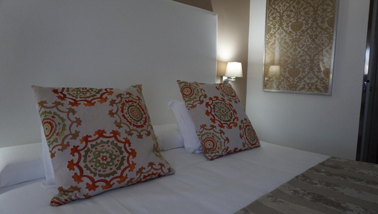 Anoreta Suites Rincón de la Victoria Esterno foto